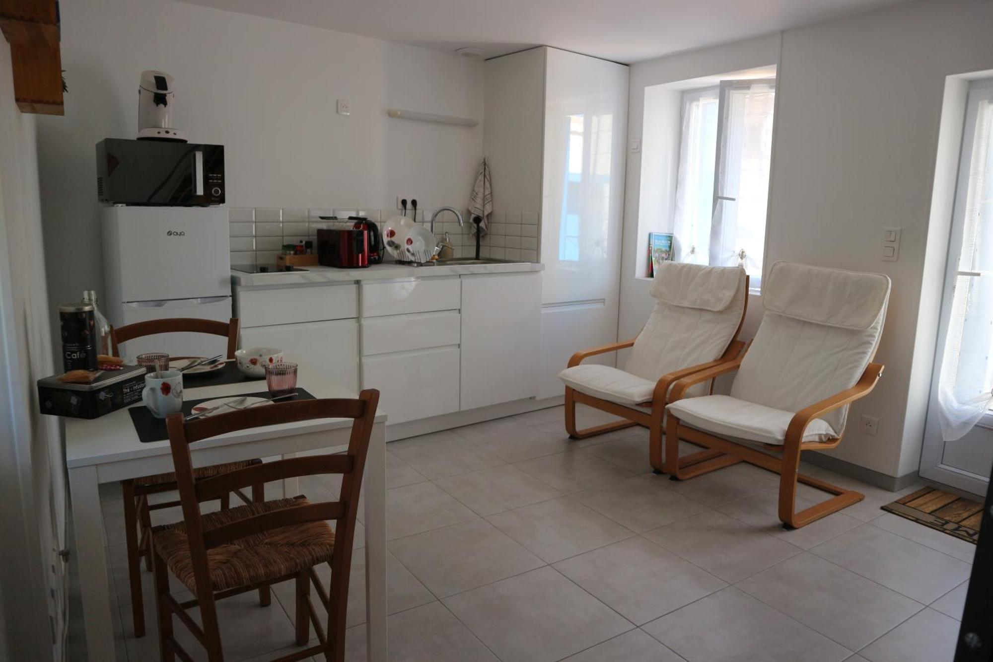 Villa Petite Venise Du Gatinais - T2 Avec Jardin à Montargis Extérieur photo